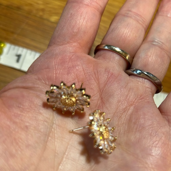 3/$25 Sunflower Stud Earrings - Picture 2 of 5